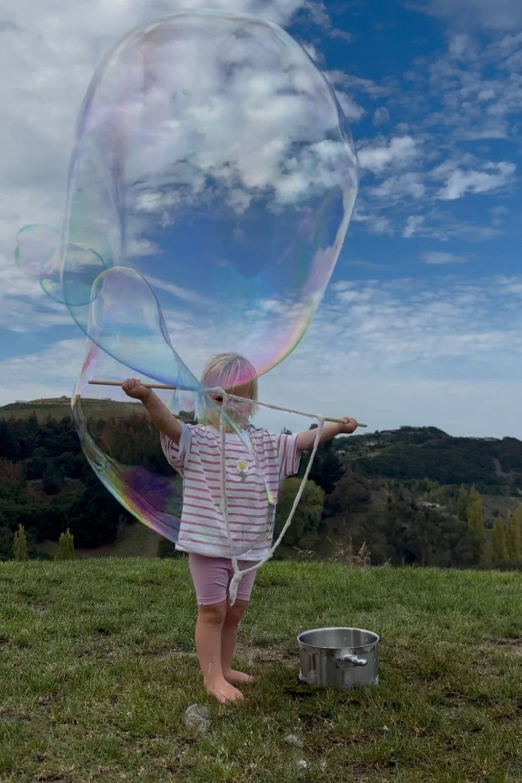 giant bubble wand