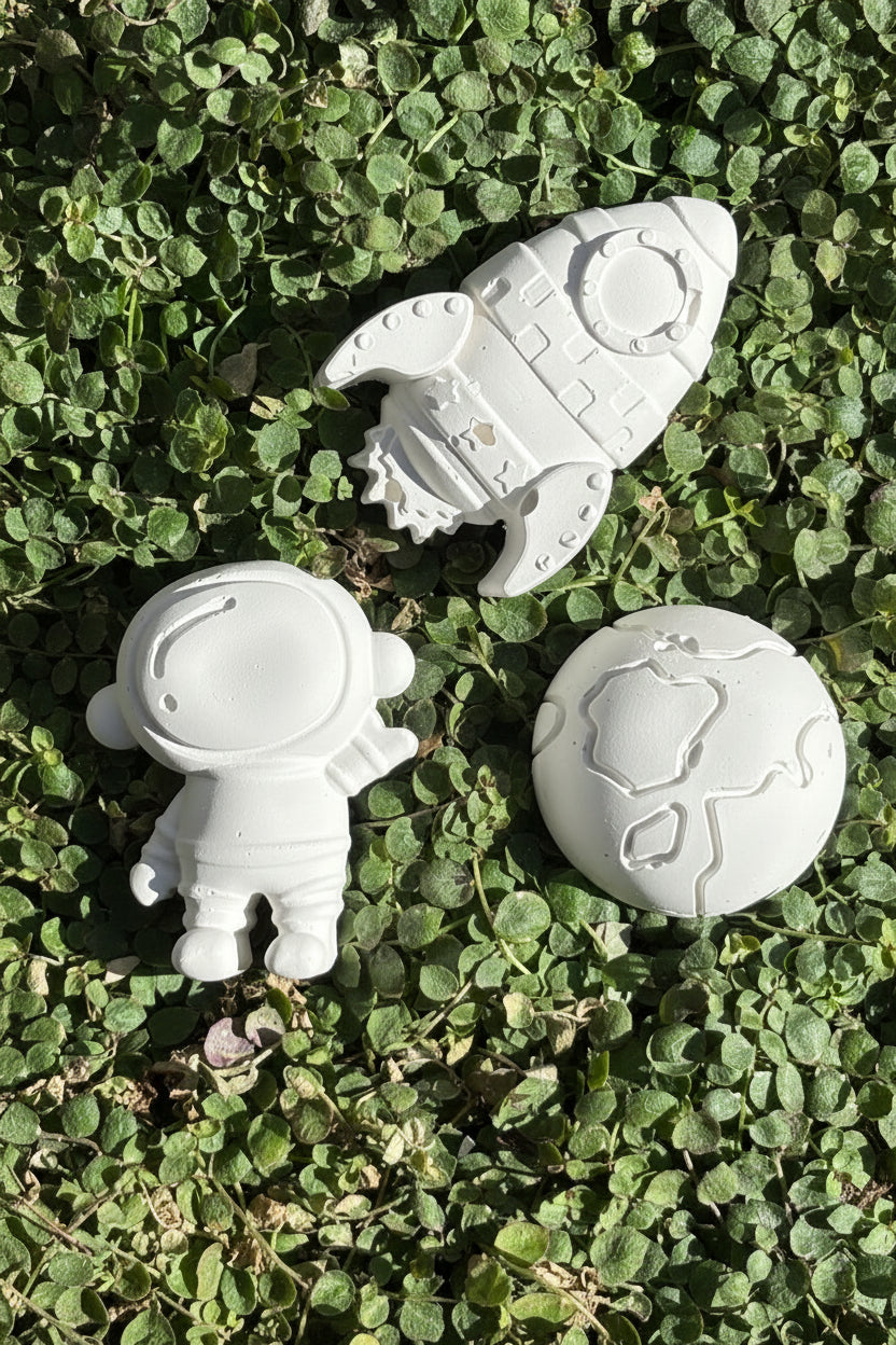 Paint Your Own Space Astronaut Kit